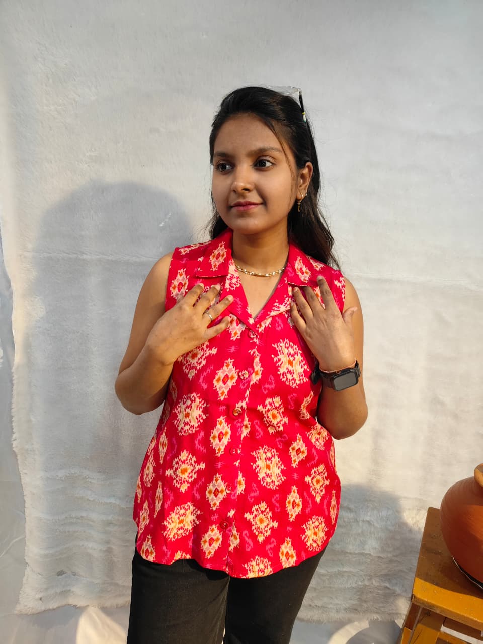 Red aura collar short kurti